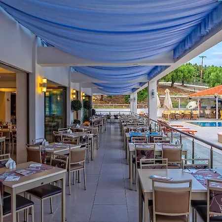 Lagomandra Beach Hotel Szálloda