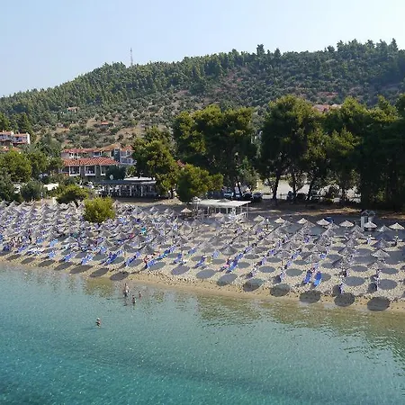 Szálloda Lagomandra Beach Hotel 4*