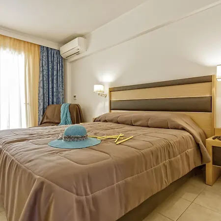 Lagomandra Beach Hotel 4*