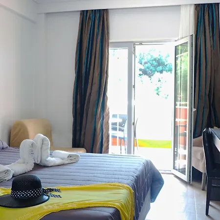 Lagomandra Beach Hotel 4*