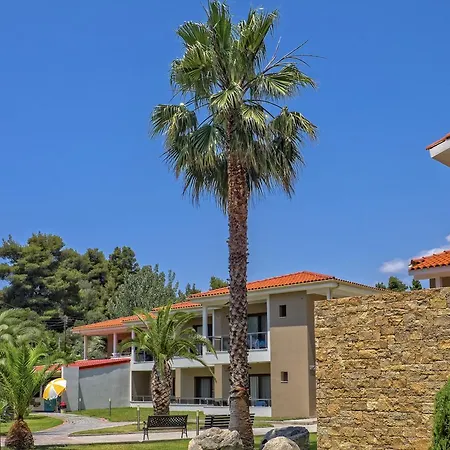 Lagomandra Beach Hotel Lagomandra