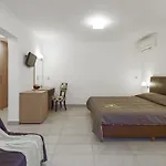 Lagomandra Beach Hotel Lagomandra