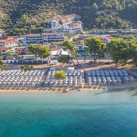 מלון Lagomandra Beach Hotel