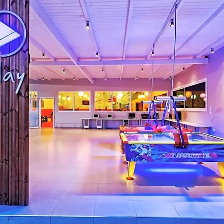 Lagomandra Beach Hotel Szálloda