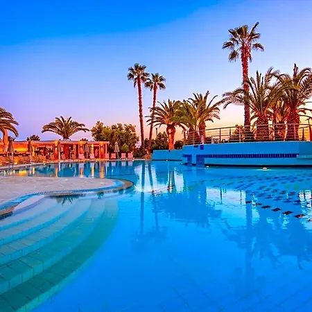 Lagomandra Beach Hotel Szálloda 4*