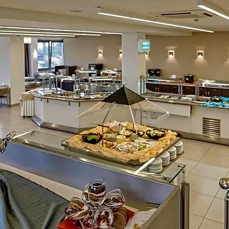 Lagomandra Beach Hotel Szálloda Lagómandra