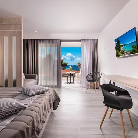 Lagomandra Beach Hotel 酒店 拉戈曼德拉