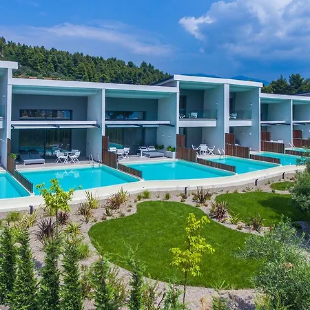 Hotel Lagomandra Beach Hotel
