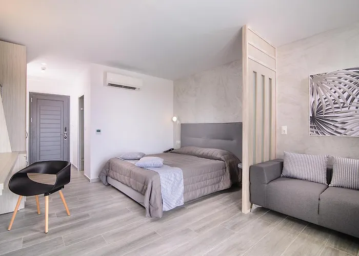 Lagomandra Beach Hotel Hotel Lagomandra