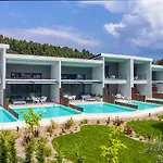 Lagomandra Beach Hotel Hotel 4*