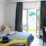 Lagomandra Beach Hotel 4*