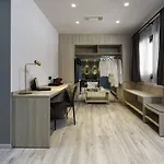 Lagomandra Beach Hotel 4* Lagomandra