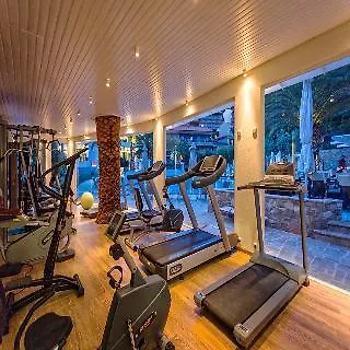 酒店 Lagomandra Beach Hotel