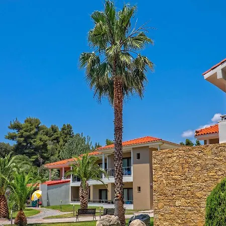 Lagomandra Beach Hotel 4*