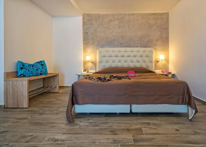 Lagomandra Beach Hotel Hotel