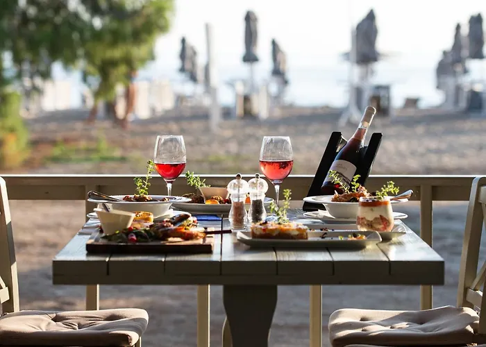 Lagomandra Beach Hotel Hotel