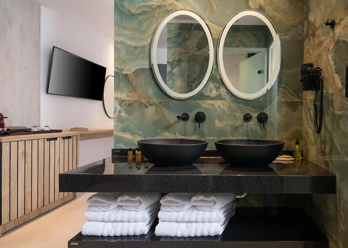 Hotel Lagomandra Beach Hotel Lagomandra