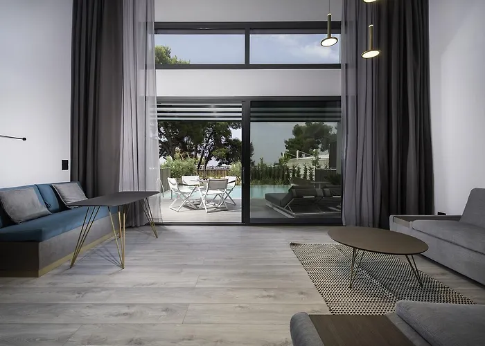 Lagomandra Beach Hotel Hotel Lagomandra